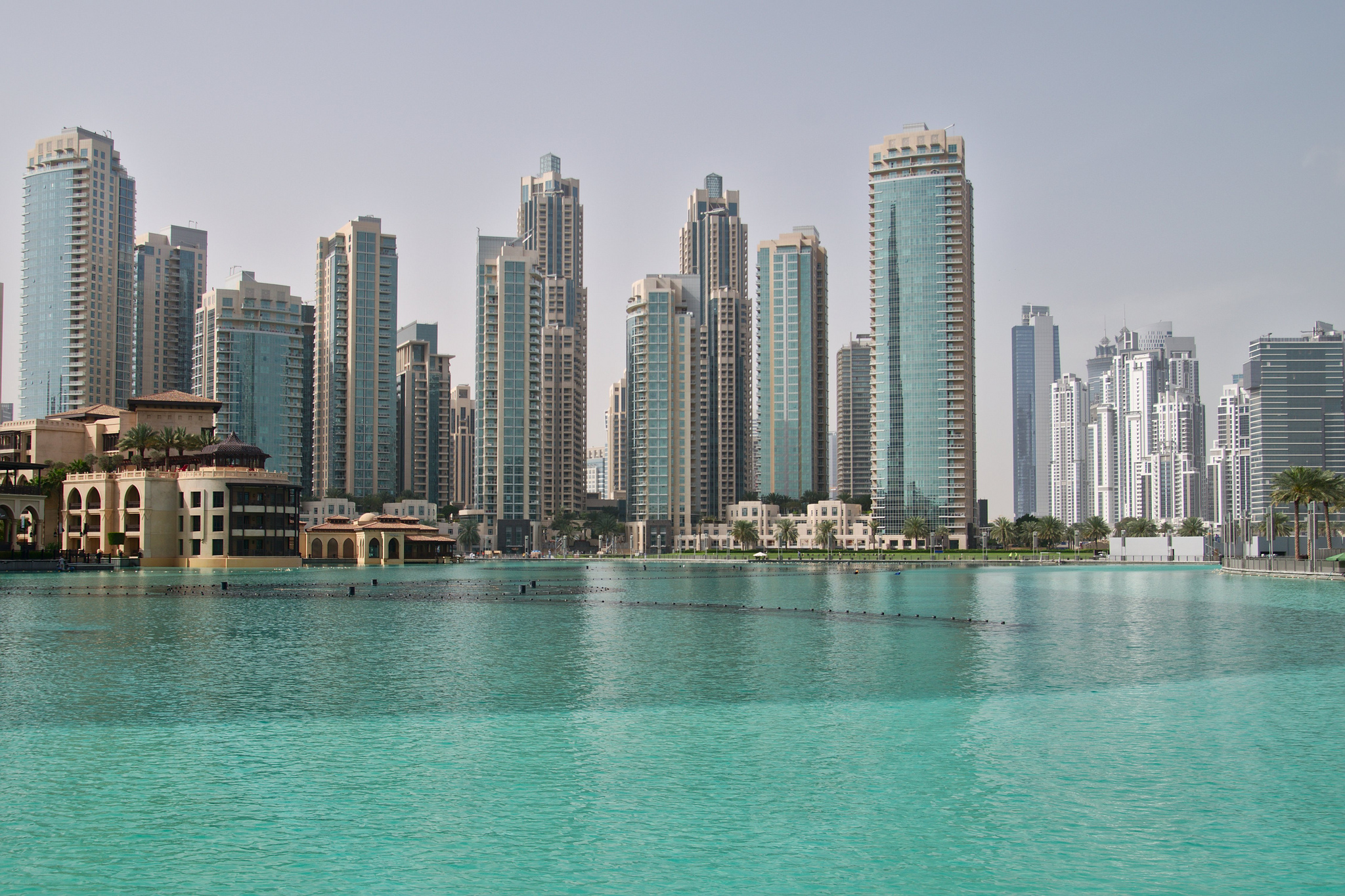 Какие города в оаэ. Персидский залив Дубай. Арабские эмираты - персидский залив Дубай. Дубай достопримечательности персидский залив.